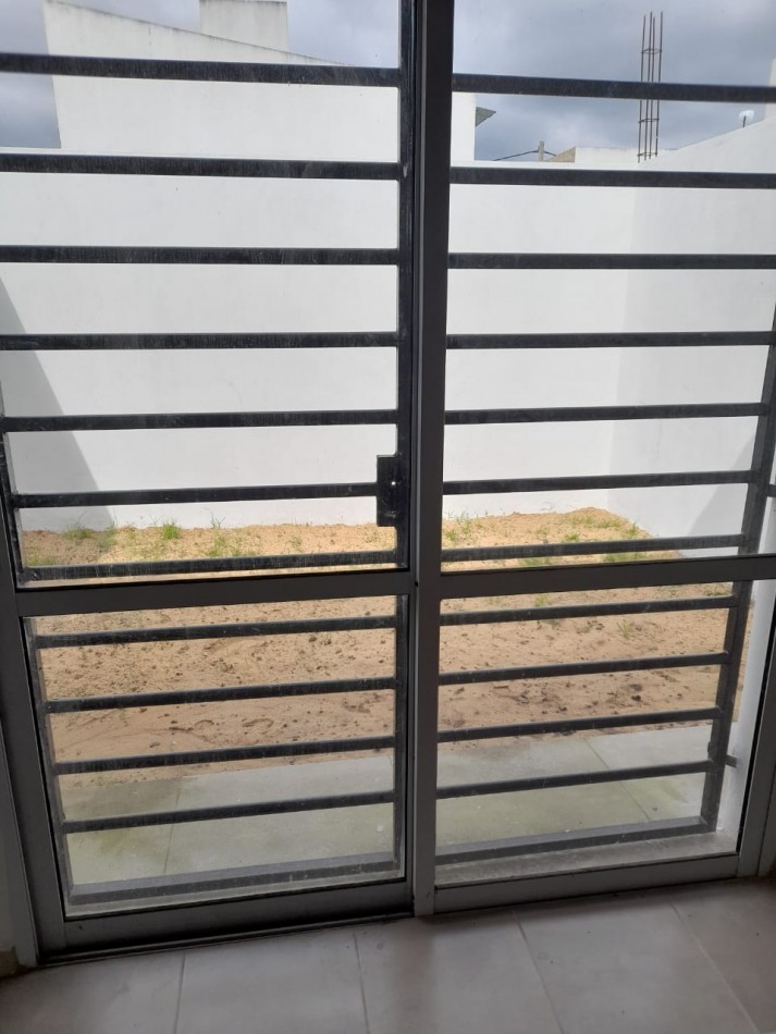 CASA A ESTRENAR