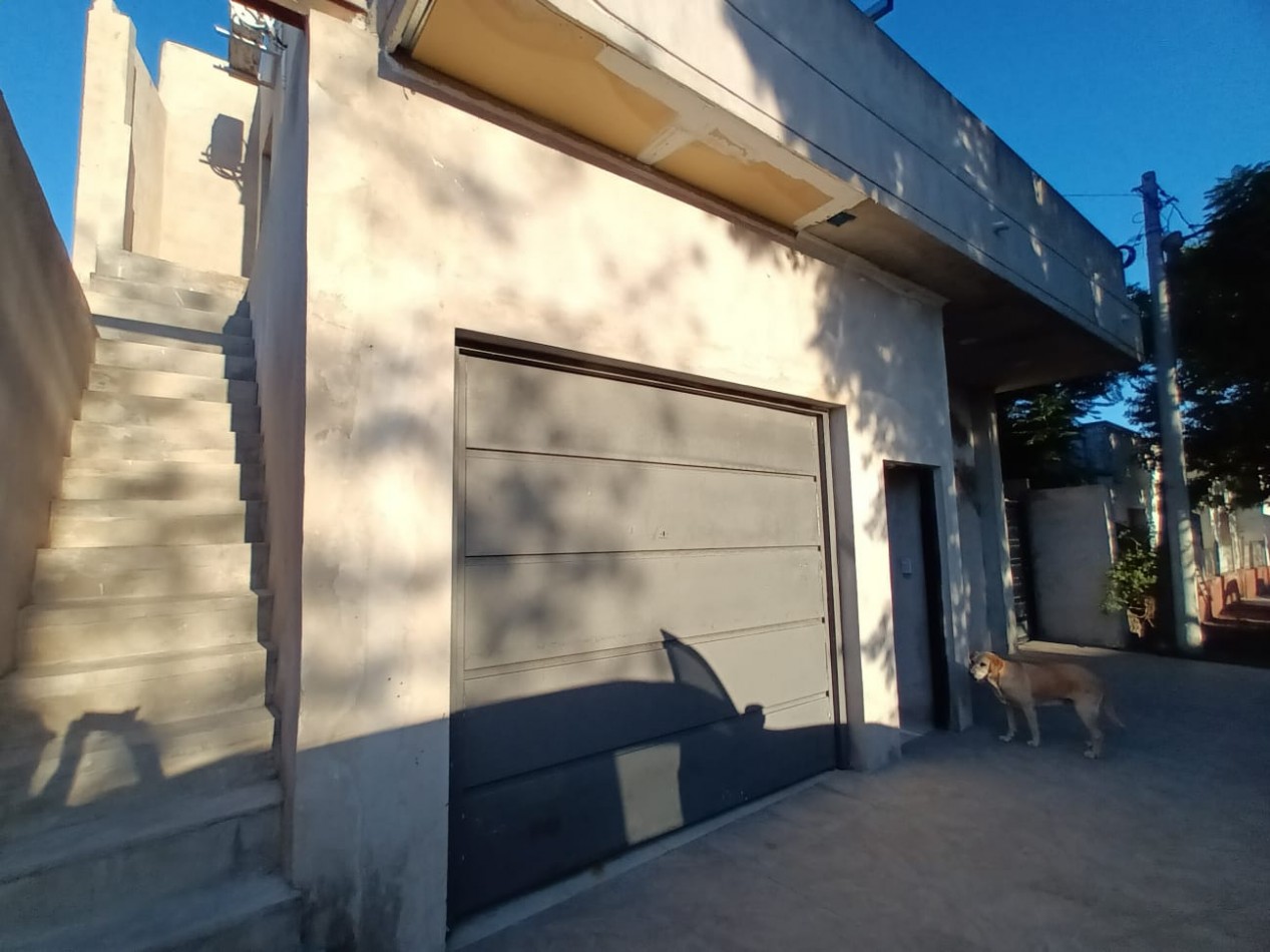Casa y dpto en Venta