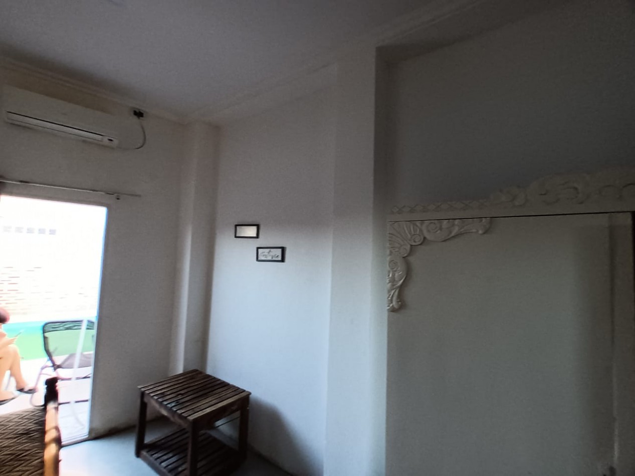 Casa y dpto en Venta
