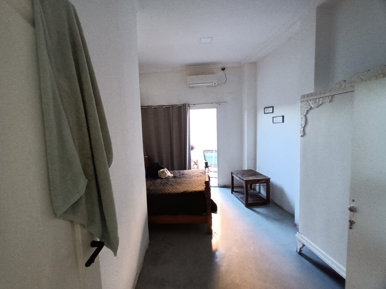 Casa y dpto en Venta