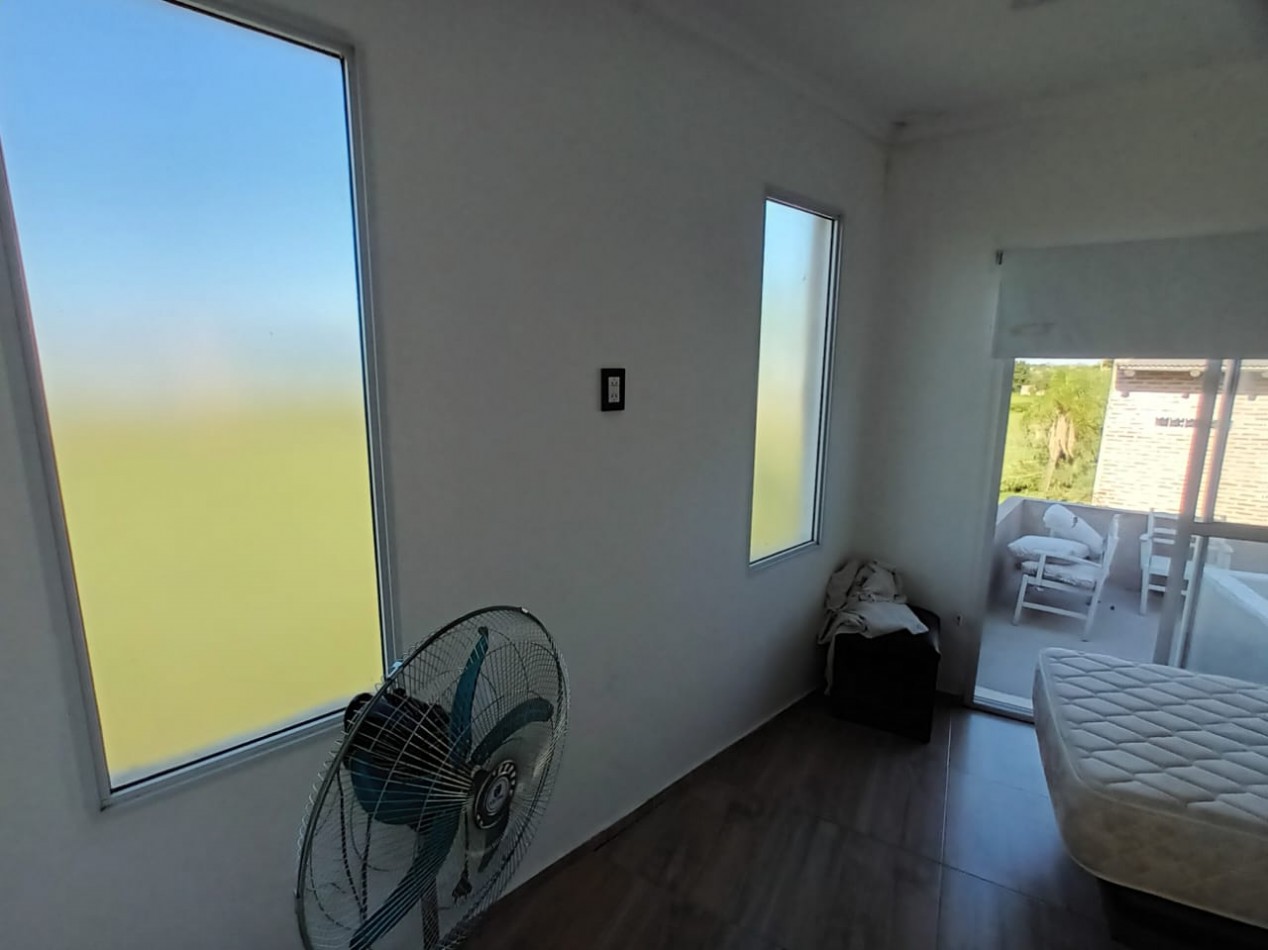 Casa y dpto en Venta