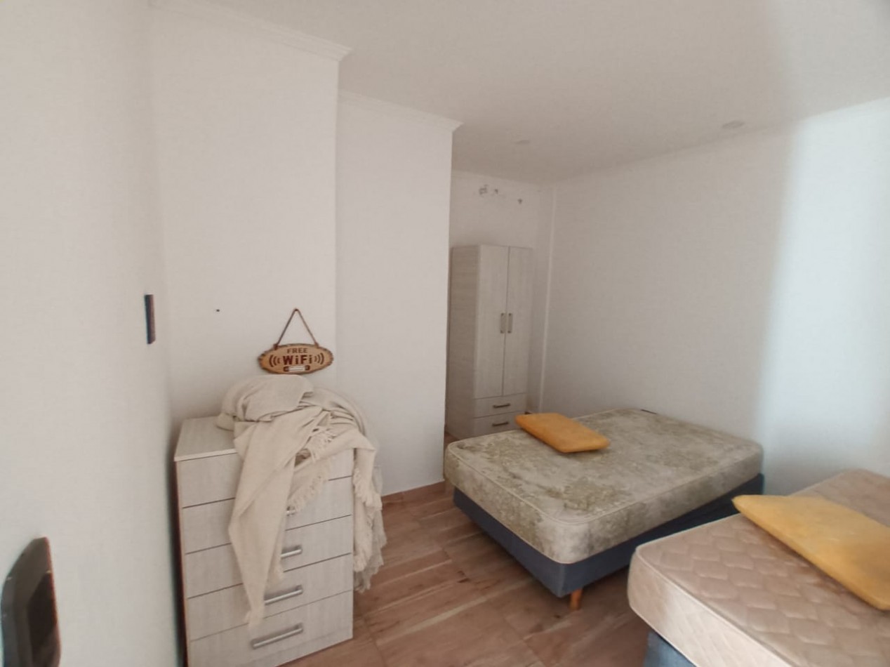 Casa y dpto en Venta