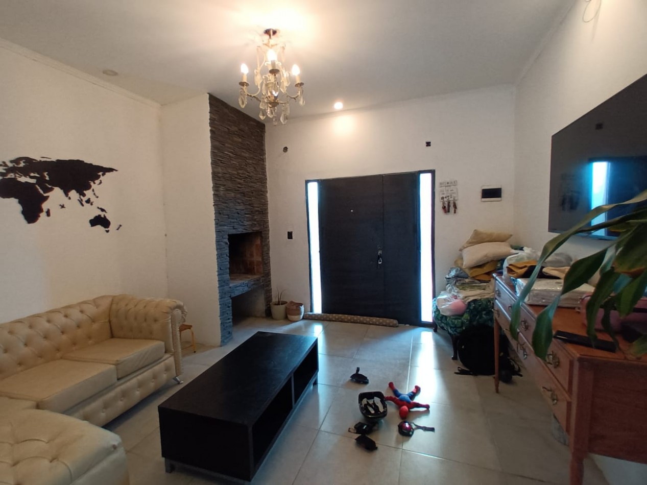 Casa y dpto en Venta