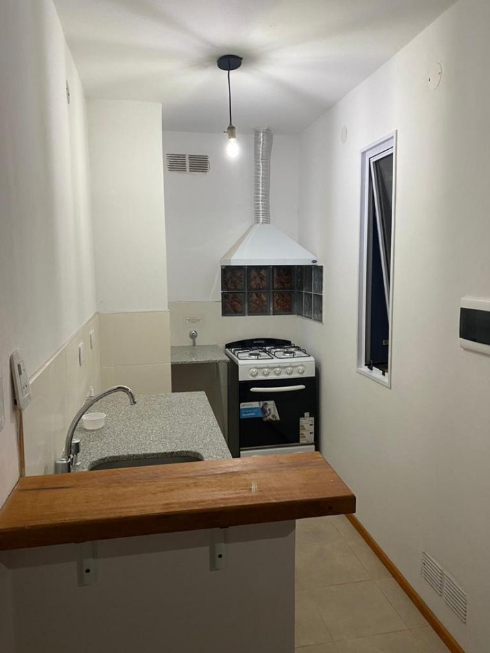 Duplex en 2 de Abril 1230