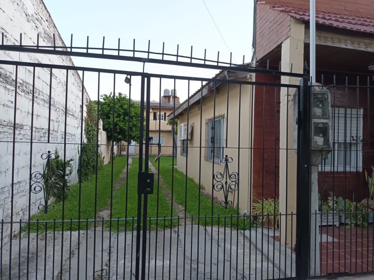 URQUIZA 179- EN VENTA :CASA + 4 DPTOS