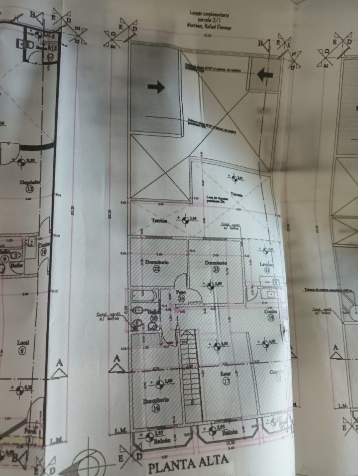 Venta casa y locales