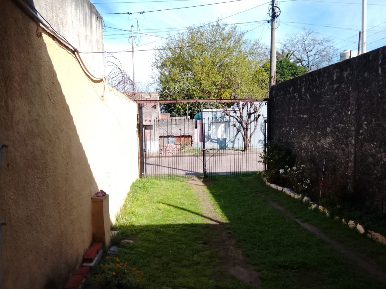 Casa 3 de Febrero 465